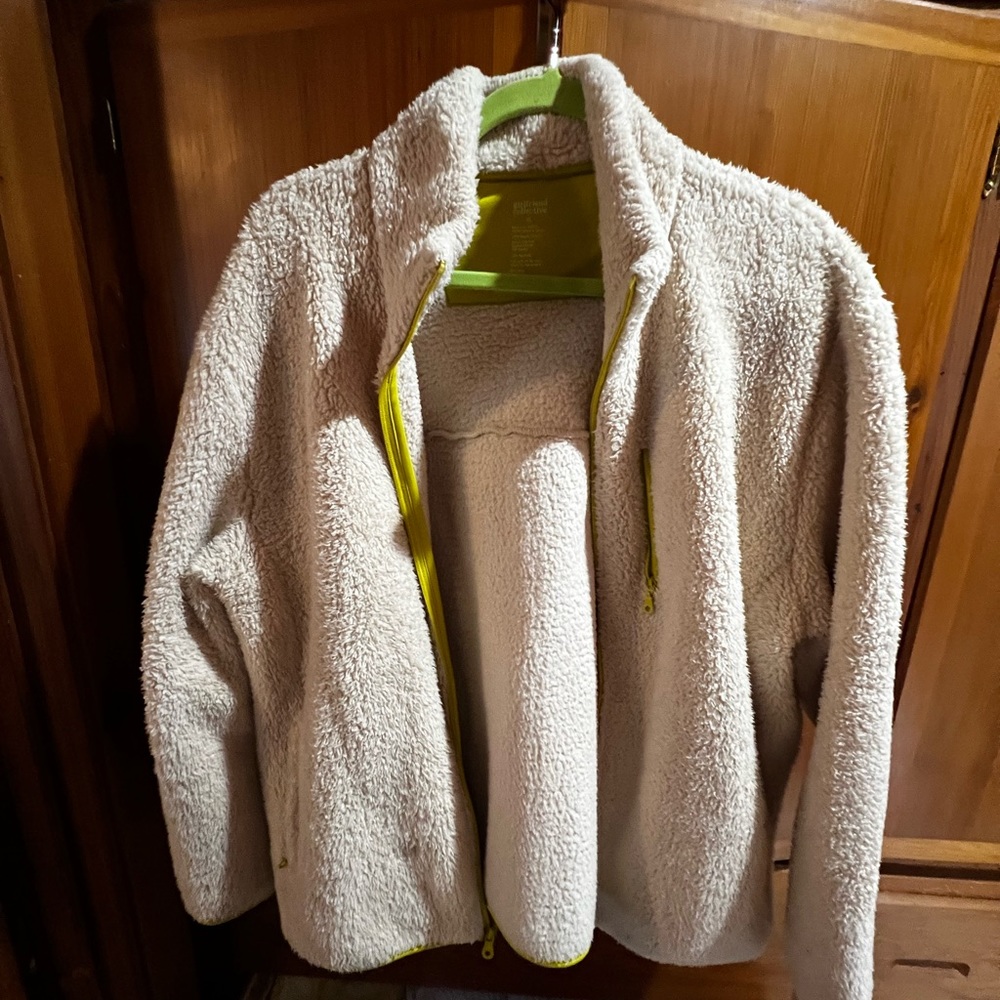 Girlfriend collective fleece